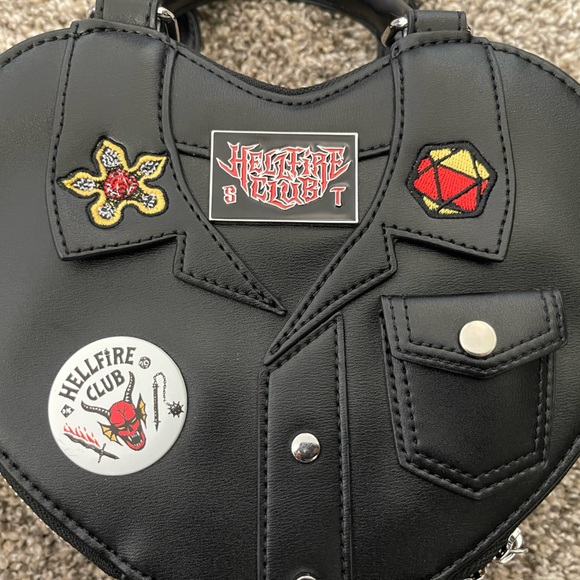 NWOT Netflix Stranger Things Hellfire Club Jacket Figural Handbag Purse - Picture 7 of 11